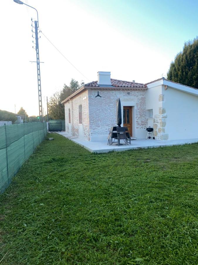 Le Cottage De Romas Villeneuve-sur-Lot Exterior foto